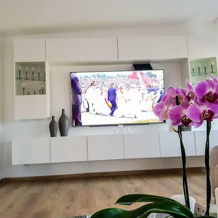 Luksusowe Apartamenty W Centrum Szczecina Buitenkant foto